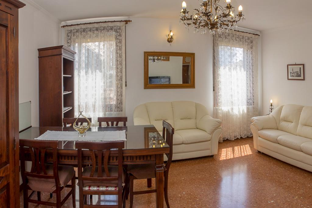 Casa San Giovanni E Paolo เวนิส ภายนอก รูปภาพ