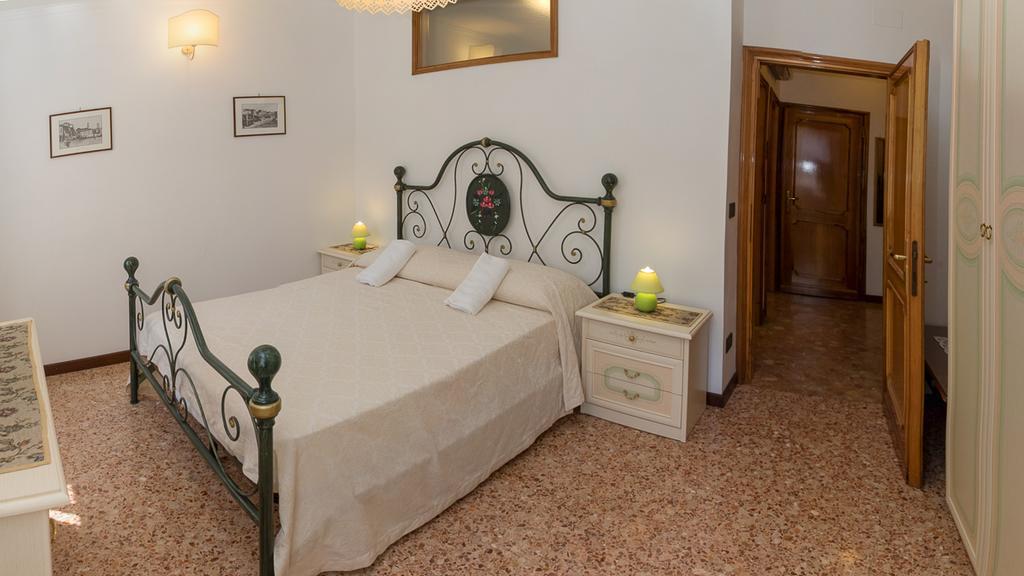 Casa San Giovanni E Paolo เวนิส ภายนอก รูปภาพ